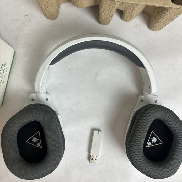 Turtle Beach Stealth 600 Gen 2 USB for Xbox Series X|S USB turns on Headset dont - Picture 3 of 8